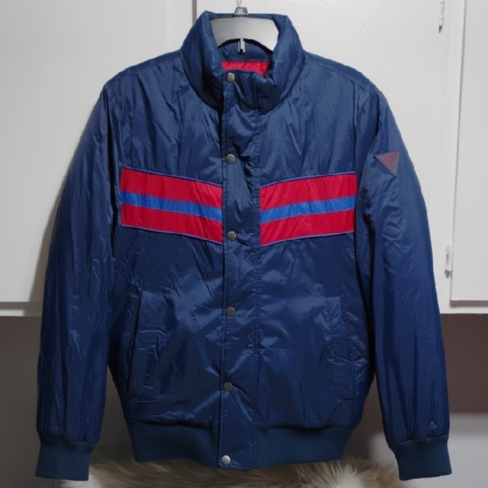 (A-73) Guess Men's Navy/Red Puffer Jacket Worn Once